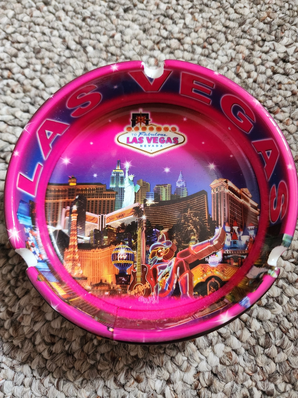 NEW Las Vegas Pink Ceramic Souvenir Ashtray